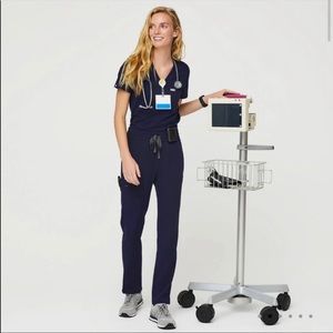 Figs high waisted yola scrub pant